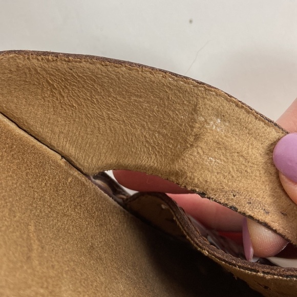 Clarks Genuine Leather Woven Criss Cross Slip on Open Toe Sandal - Picture 5 of 16